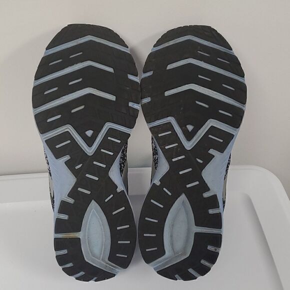 BROOKS Launch 6 Tennis Shoes - Size 10 - Picture 9 of 11